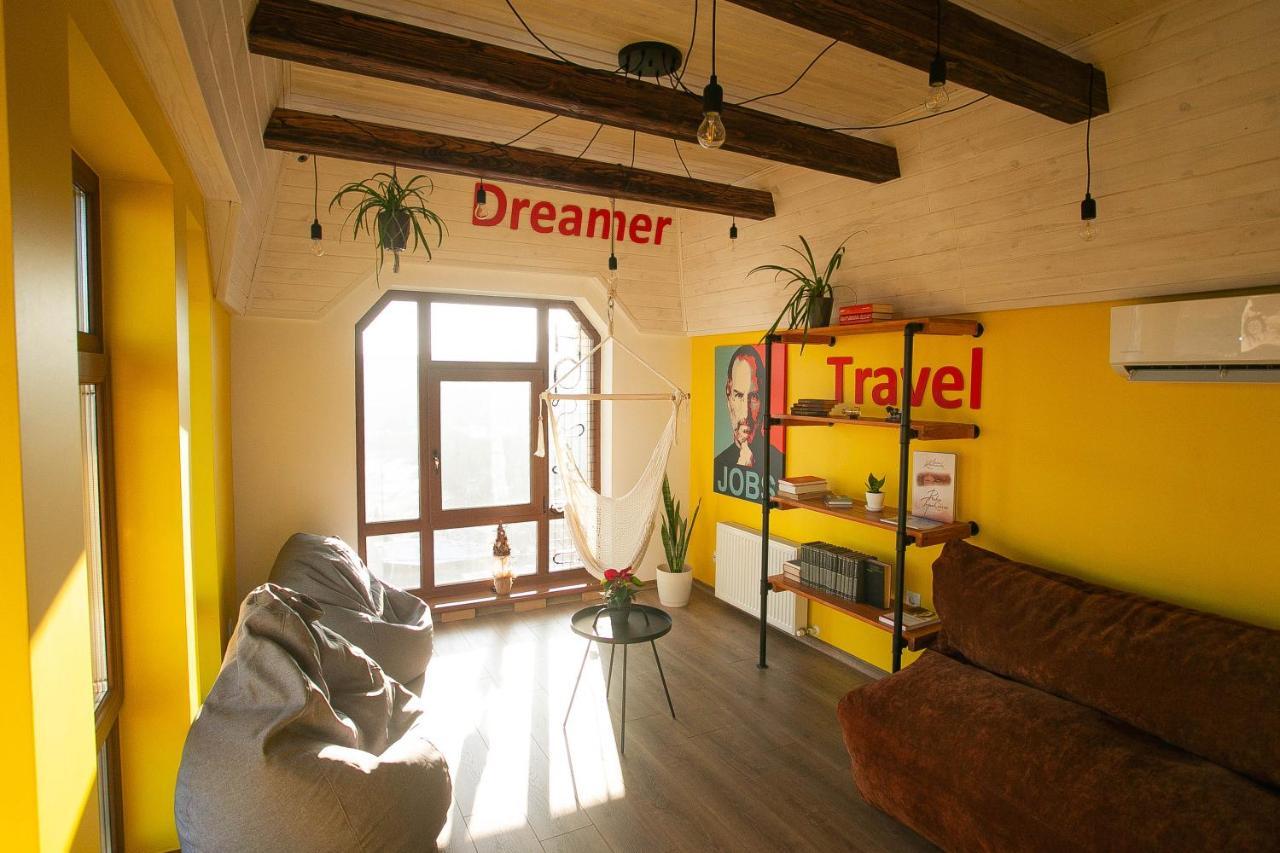 Dream Hostel Khmelnytskyi Exterior photo