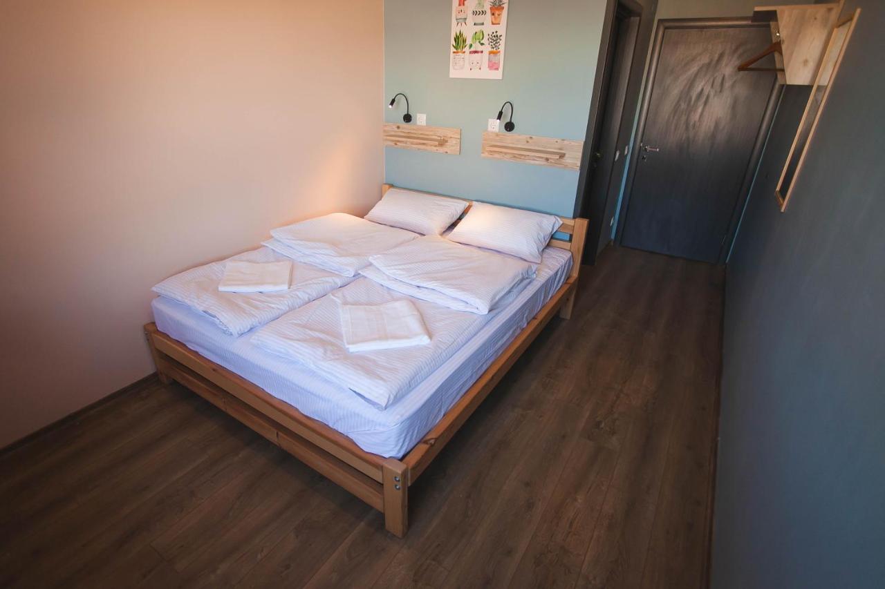 Dream Hostel Khmelnytskyi Exterior photo
