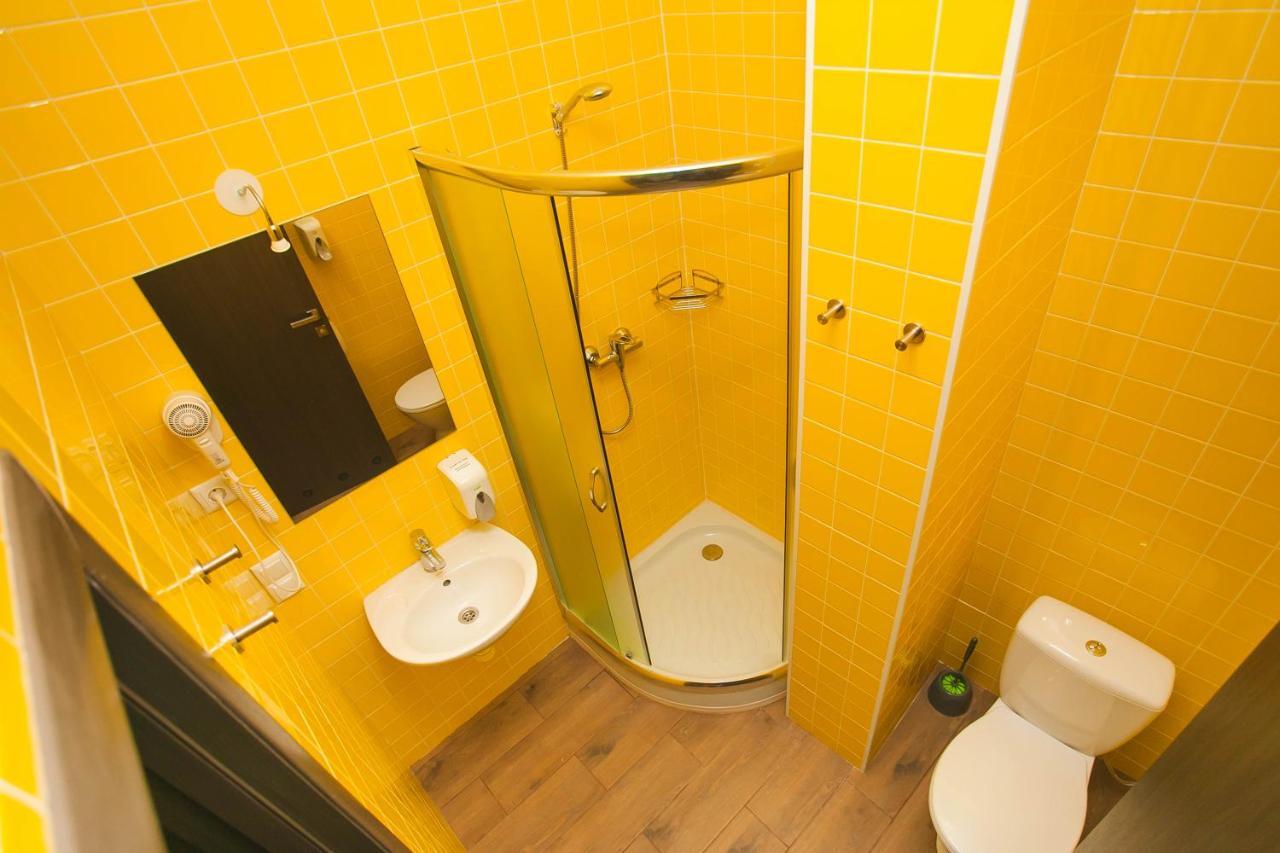 Dream Hostel Khmelnytskyi Exterior photo